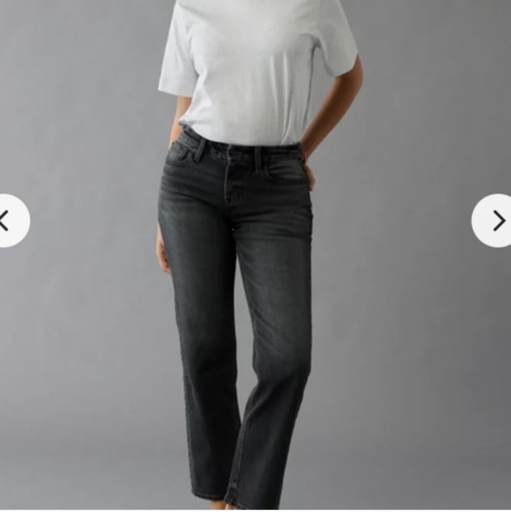 American Eagle Outfitters Black Stretch Jeans With Distressing On The Pockets